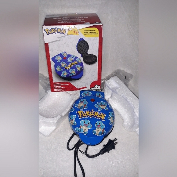 Pokemon Squirtle Mini Waffle Maker New in box - Picture 1 of 9